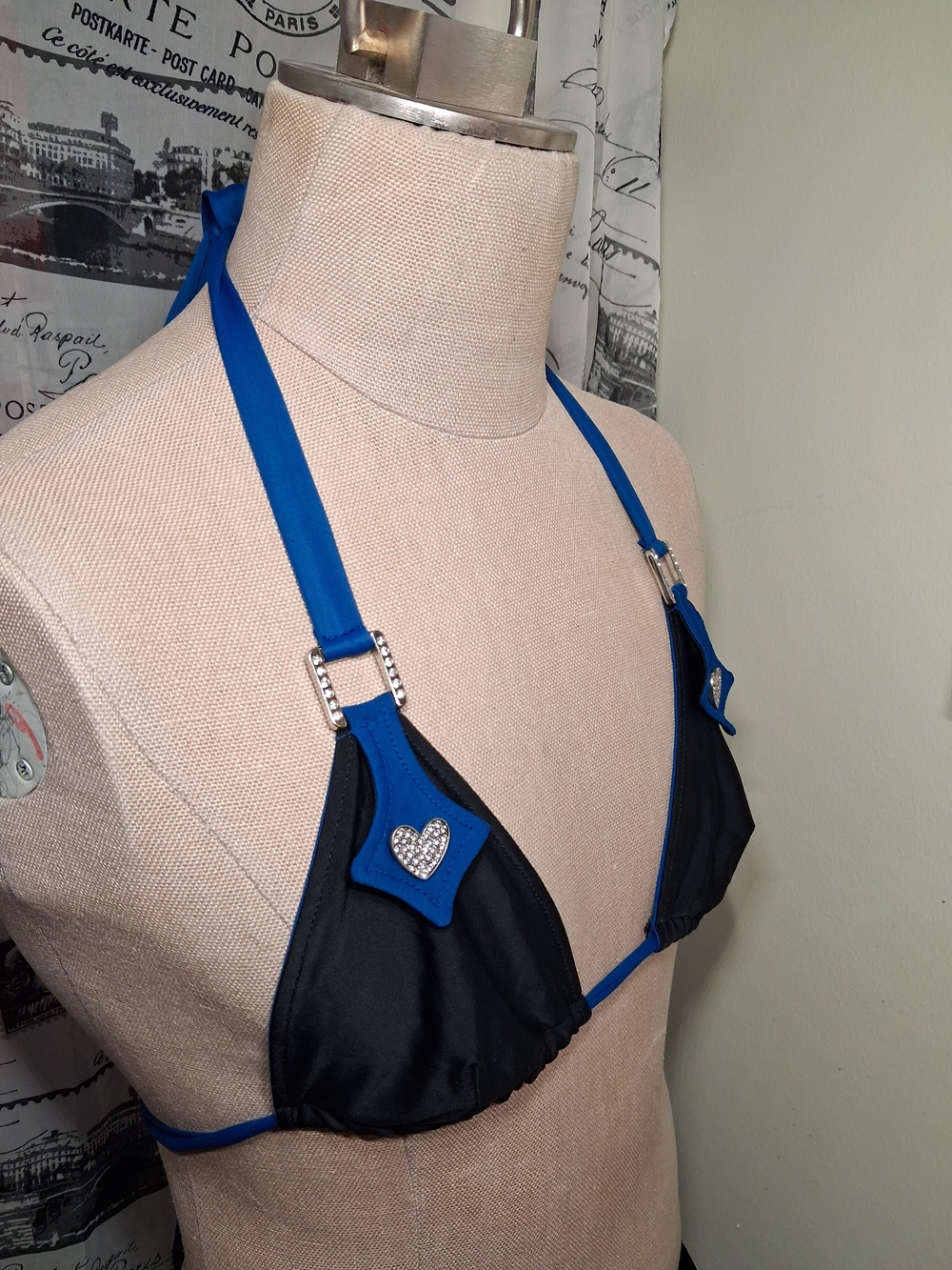 Rhinestone Heart Color-Block Triangle Top - Picture 3 of 5